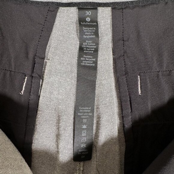 Lululemon Men Bermuda Shorts Slash Pockets Stretch 11 in Inseam Gray Size 30 - Picture 7 of 10